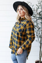 Load image into Gallery viewer, Cabin Views Plaid Button Up Top