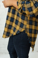 Load image into Gallery viewer, Cabin Views Plaid Button Up Top