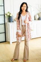 Load image into Gallery viewer, Floral Femme Kimono