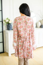 Load image into Gallery viewer, Floral Femme Kimono