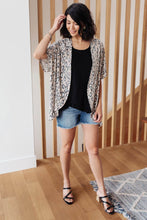 Load image into Gallery viewer, Forever Lovin' Kimono in Taupe