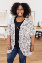 Load image into Gallery viewer, Forever Lovin' Kimono in Taupe