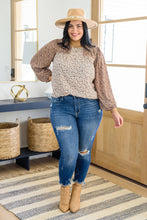 Load image into Gallery viewer, Laura Floral Top