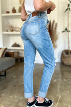 Load image into Gallery viewer, Judy Blue Full Size Distressed Straight Jeans with Patch Pockets