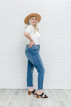 Load image into Gallery viewer, High Waist Slim Fit Jeans