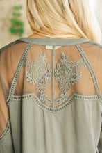 Load image into Gallery viewer, Alara Embroidered Top