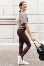 Load image into Gallery viewer, Ava Leggings In Burgundy