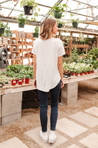 Breezy Air Tee In White