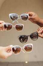 Load image into Gallery viewer, Cat Eye Sunglasses