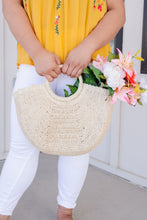 Load image into Gallery viewer, Coastal Cutie Straw Bag