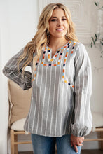 Load image into Gallery viewer, Color Chain Embroidered Top