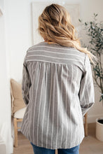 Load image into Gallery viewer, Color Chain Embroidered Top