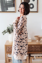 Load image into Gallery viewer, Dainty Feathers Cardigan