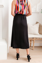 Load image into Gallery viewer, Day Dream Skirt in Black