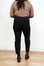 Load image into Gallery viewer, High Waist Mom Fit Jeans In Black