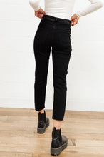 Load image into Gallery viewer, High Waist Mom Fit Jeans In Black