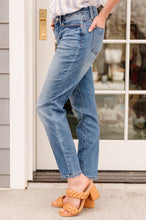 Load image into Gallery viewer, High Waist Slim Fit Jeans