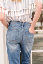 Load image into Gallery viewer, High Waist Slim Fit Jeans