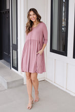 Load image into Gallery viewer, Weekender Dress In Mauve