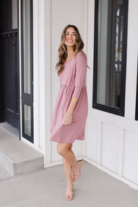 Weekender Dress In Mauve