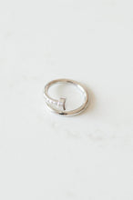 Load image into Gallery viewer, Twist Nail Ring In Silver