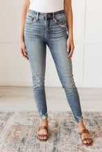 Load image into Gallery viewer, Miss Me Always Jeans