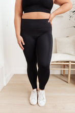 Load image into Gallery viewer, Keep Up Black Leggings