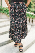 Load image into Gallery viewer, Meciela Floral Skirt