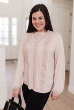 Load image into Gallery viewer, Picture This Top In Blush