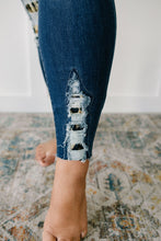 Load image into Gallery viewer, The Inner Animal Jeans