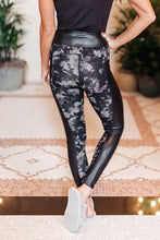 Load image into Gallery viewer, Training Day Leggings